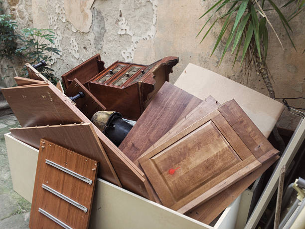 Commercial Cleanout Services in Malibu, CA